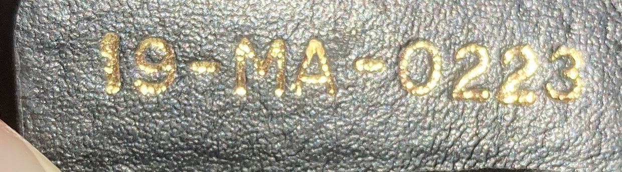 30 Montaigne Flap Bag Leather - Deep Luxury