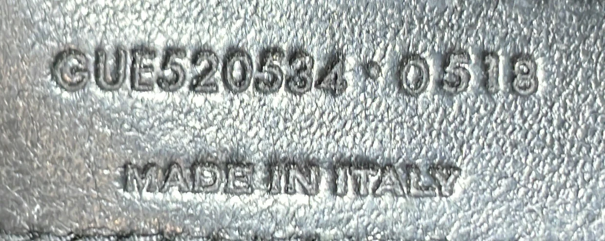 Lou Camera Bag Matelasse Chevron Leather Small - Deep Luxury