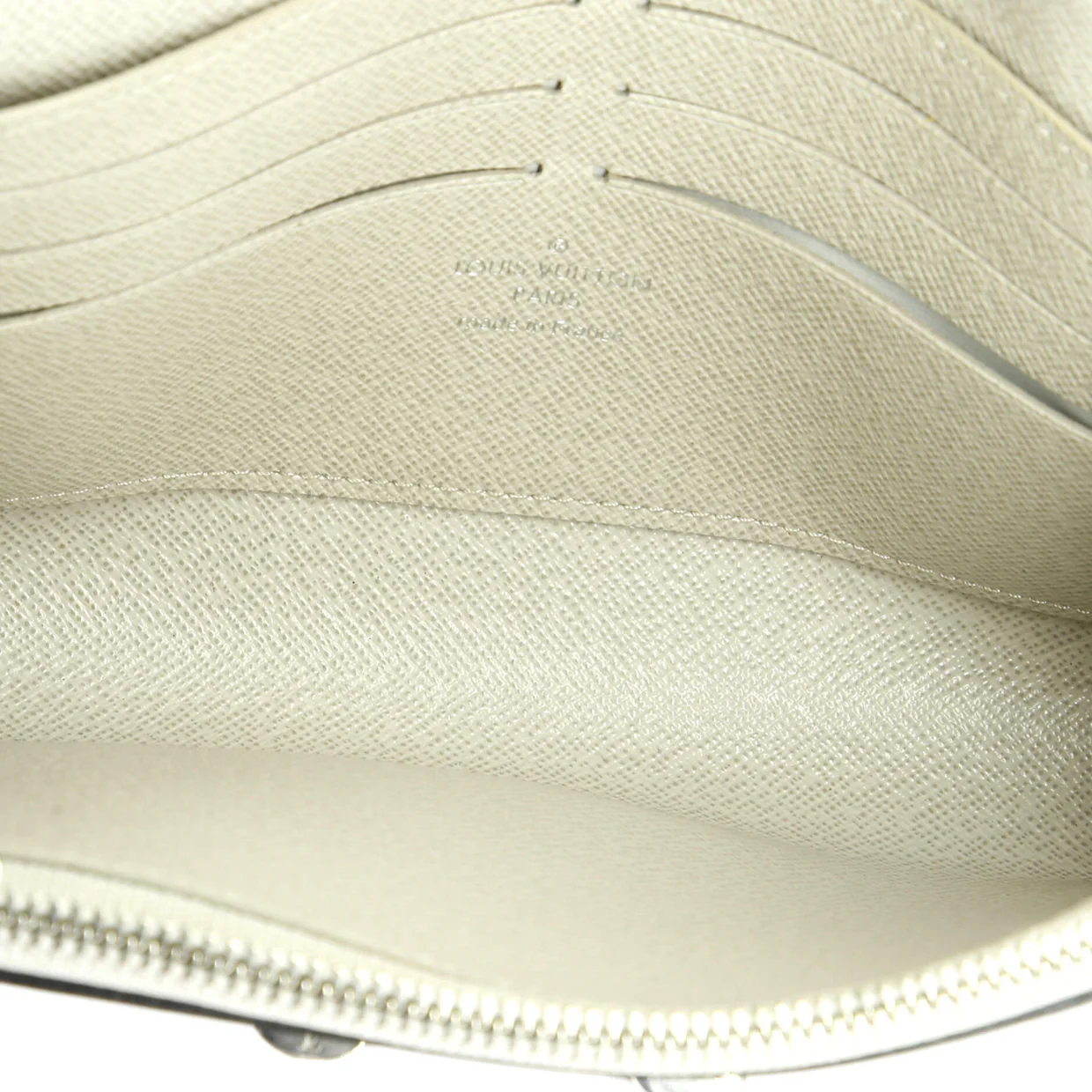 Twist Chain Wallet Epi Leather - Deep Luxury