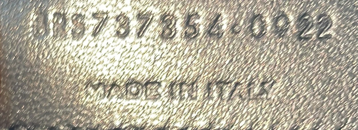 Le Maillon Shoulder Bag Quilted Leather Medium - Deep Luxury