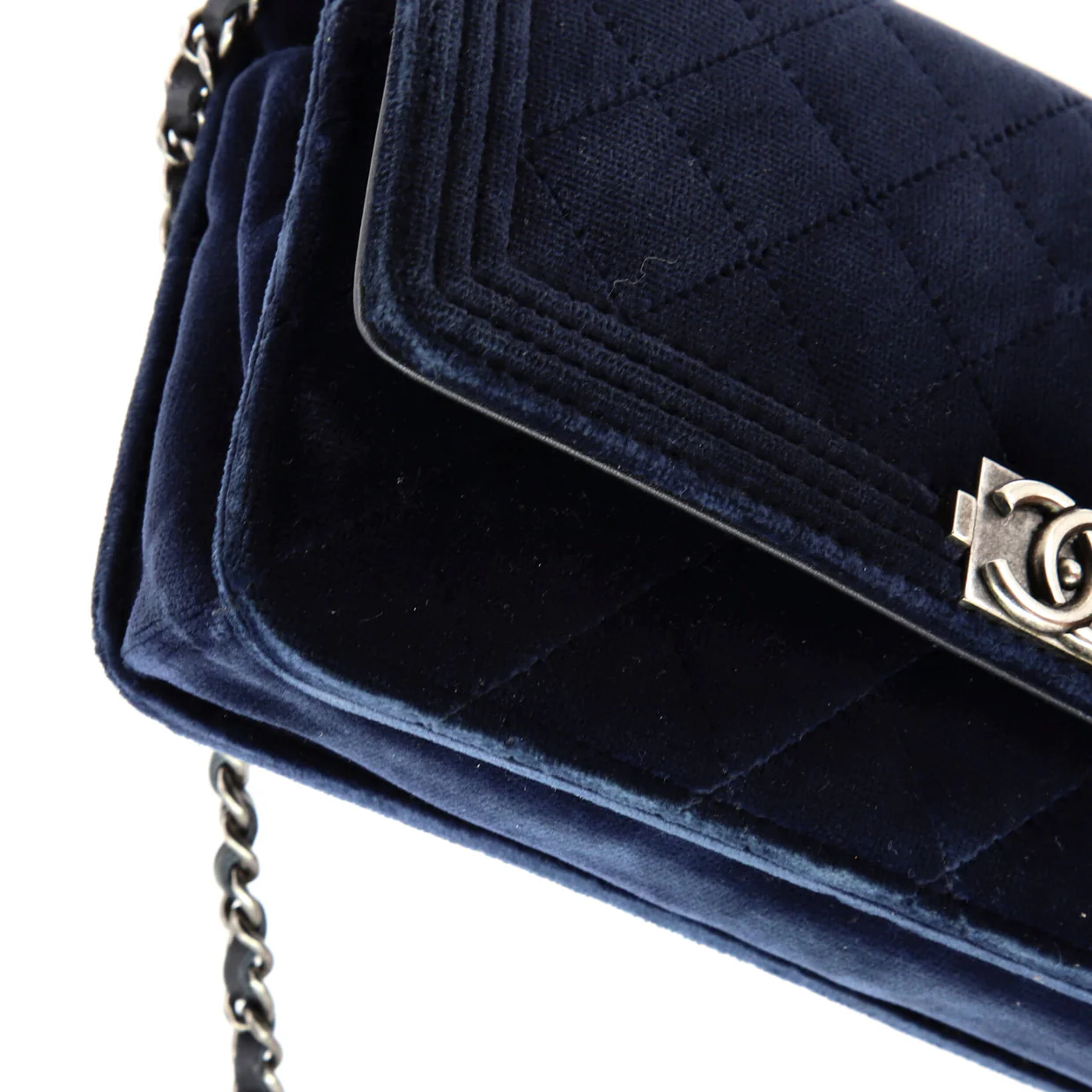 Boy Wallet on Chain Quilted Velvet - Deep Luxury