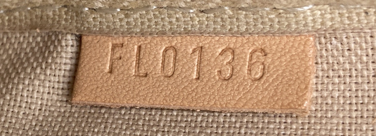 Favorite Handbag Damier PM - Deep Luxury