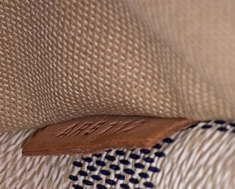 Totally Handbag Damier MM - Deep Luxury