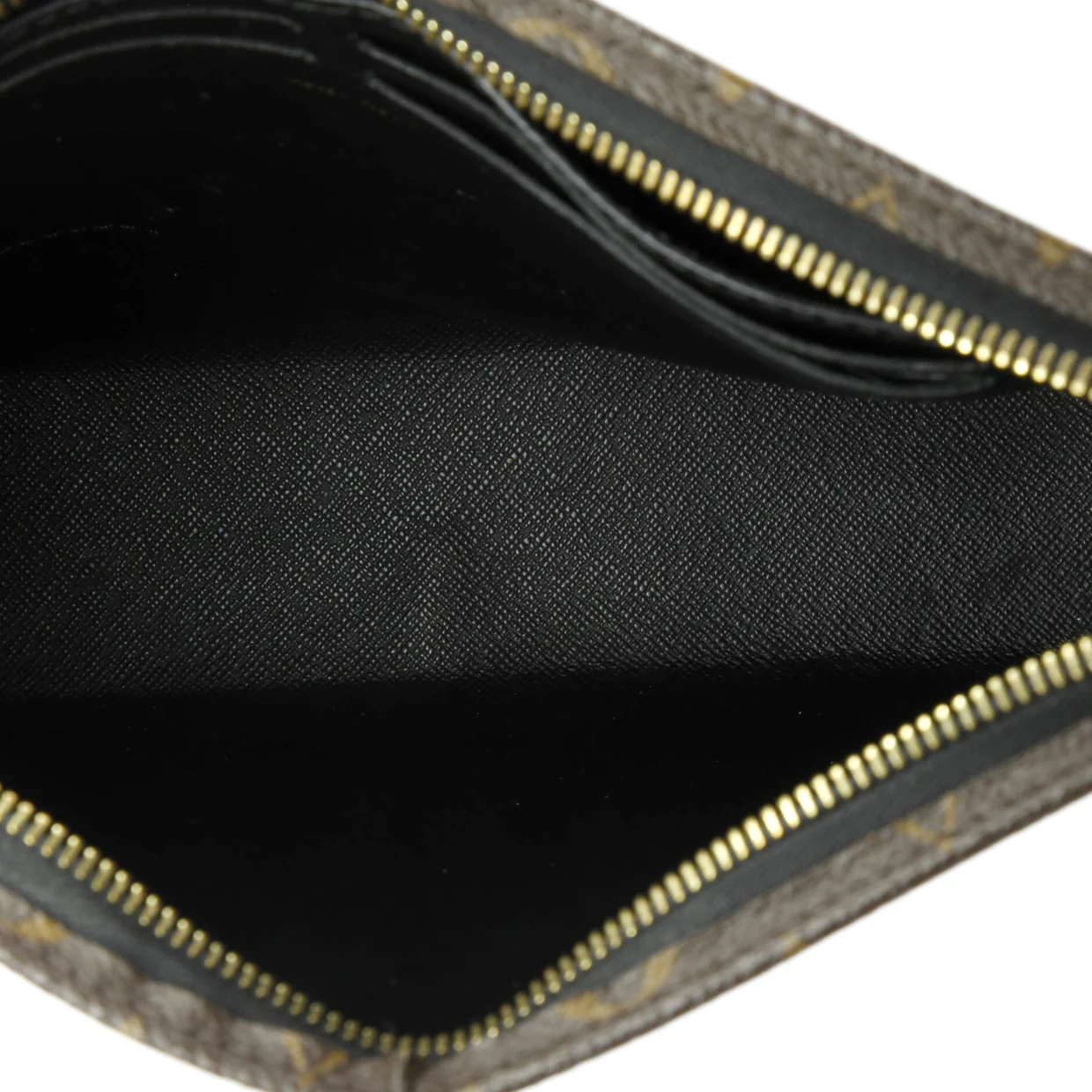 Toiletry Pouch Monogram Canvas 26 - Deep Luxury