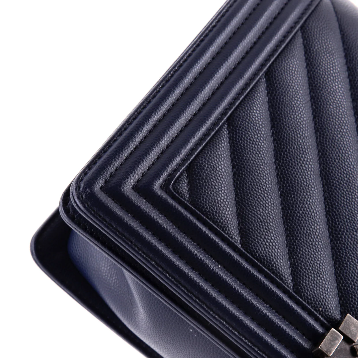 Boy Flap Bag Chevron Caviar New Medium - Deep Luxury