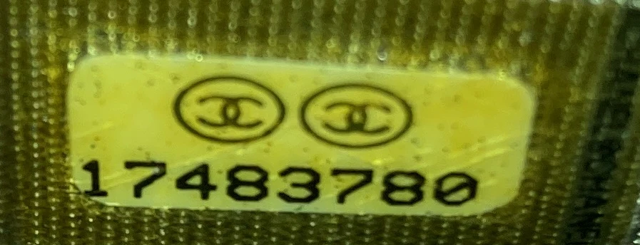 Timeless Wallet on Chain Caviar - Deep Luxury