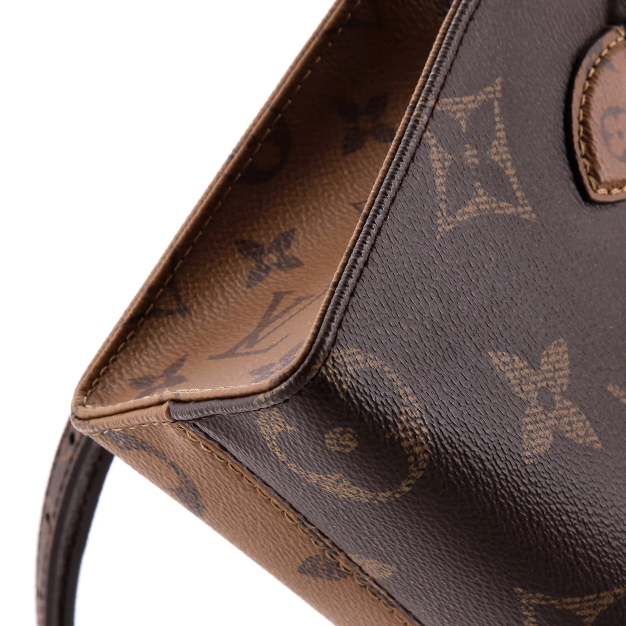 OnTheGo Tote Reverse Monogram Giant BB - Deep Luxury