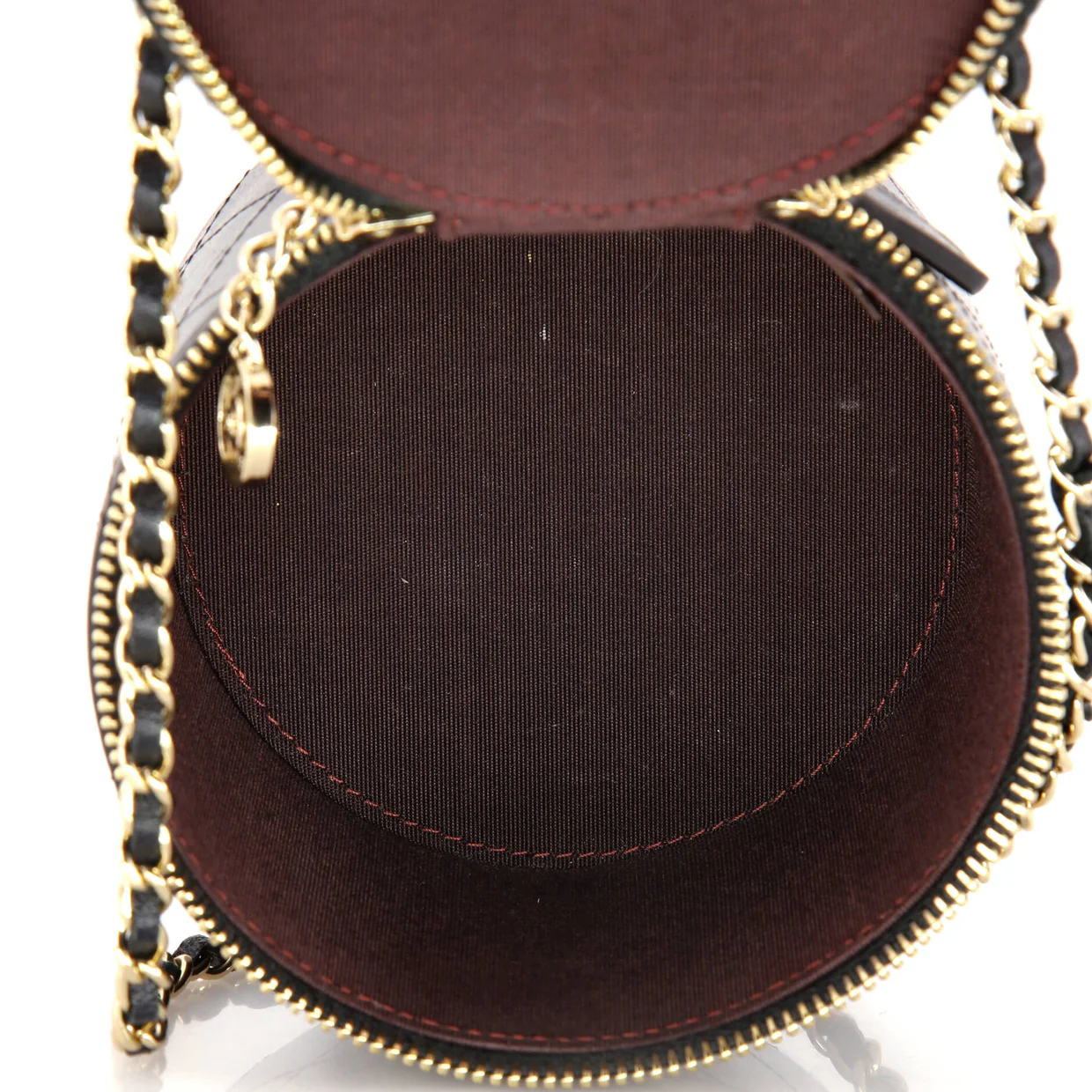 CC Round Vanity Case with Chain Quilted Lambskin Mini - Deep Luxury