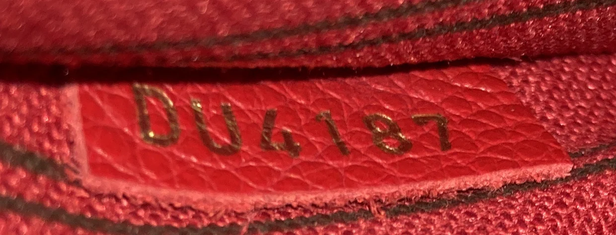 Pochette Metis Monogram Empreinte Leather - Deep Luxury
