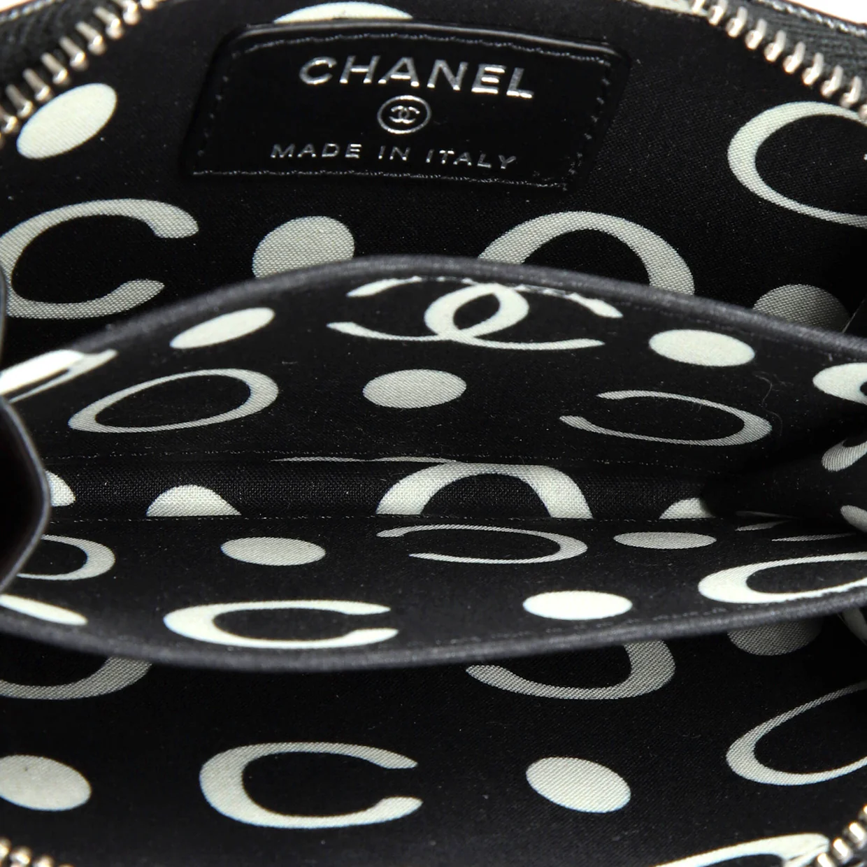 CC Cut Out Coco Chanel Zip Coin Purse Quilted Caviar Small - Deep Luxury