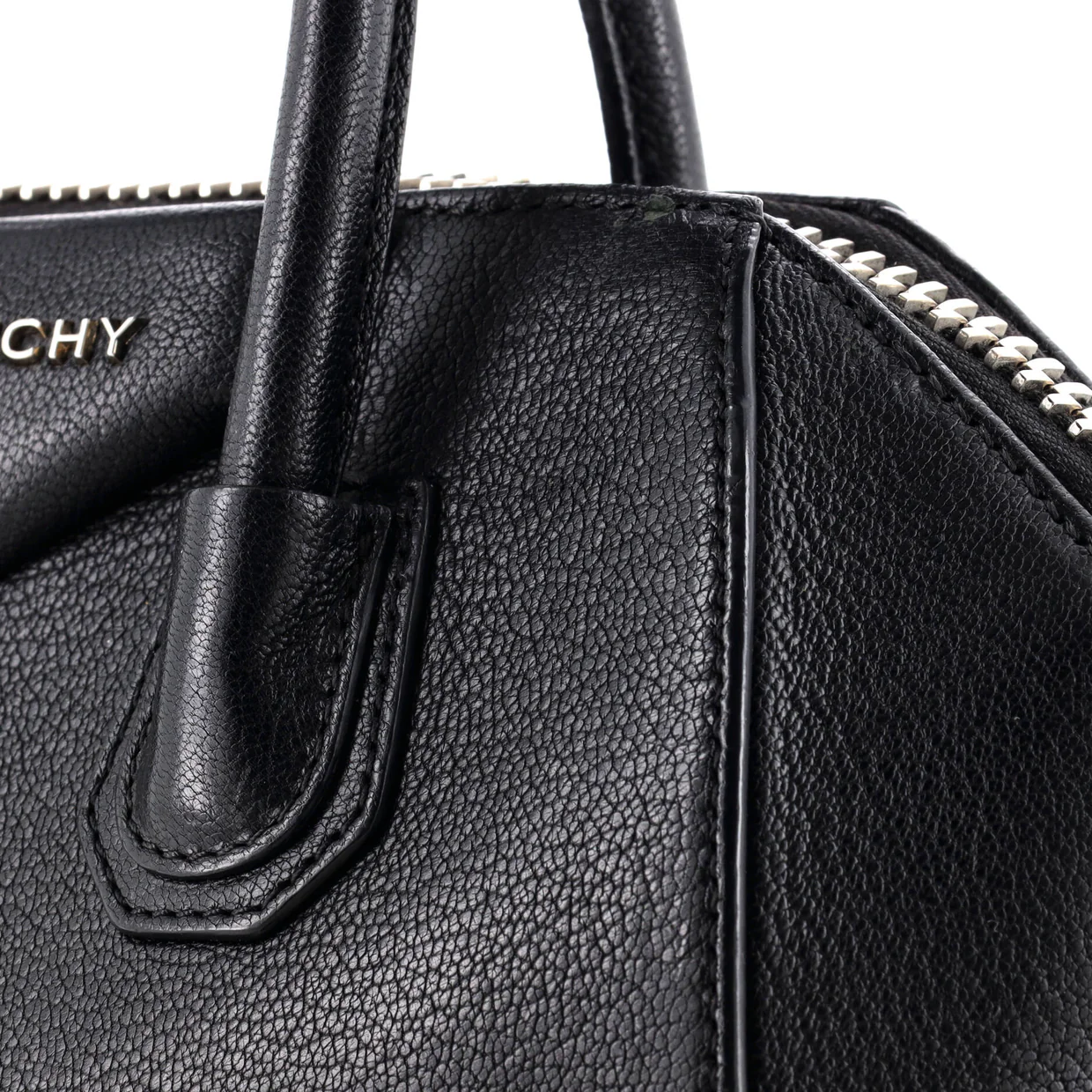 Antigona Bag Leather Mini - Deep Luxury