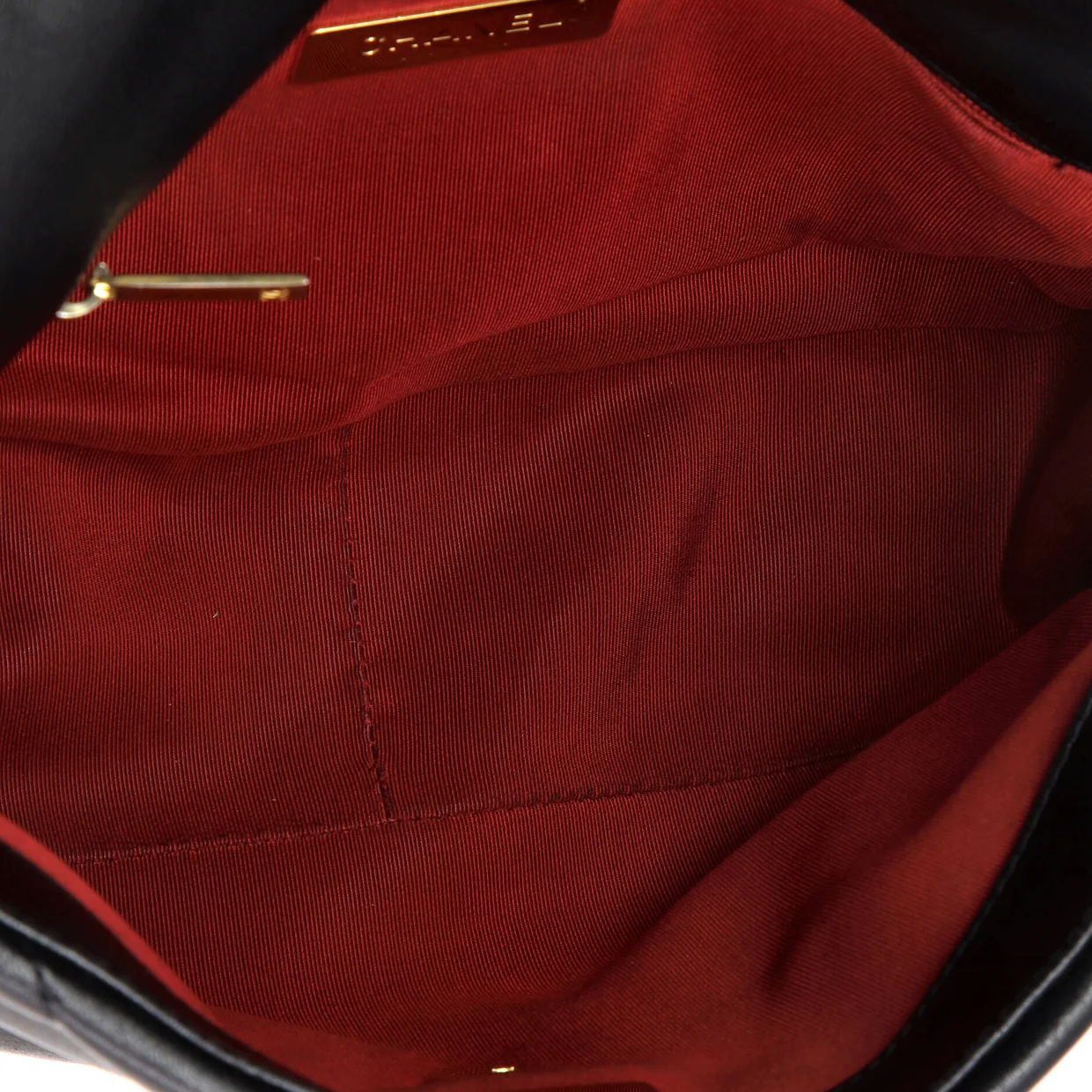 19 Flap Bag Quilted Leather Medium - Deep Luxury
