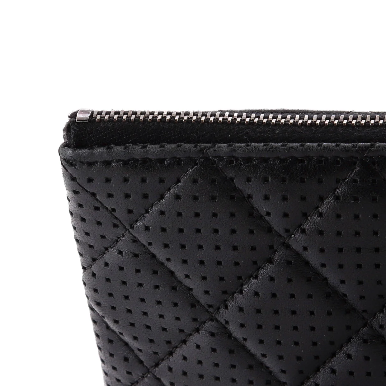 O Case Clutch Quilted Perforated Lambskin Medium - Deep Luxury