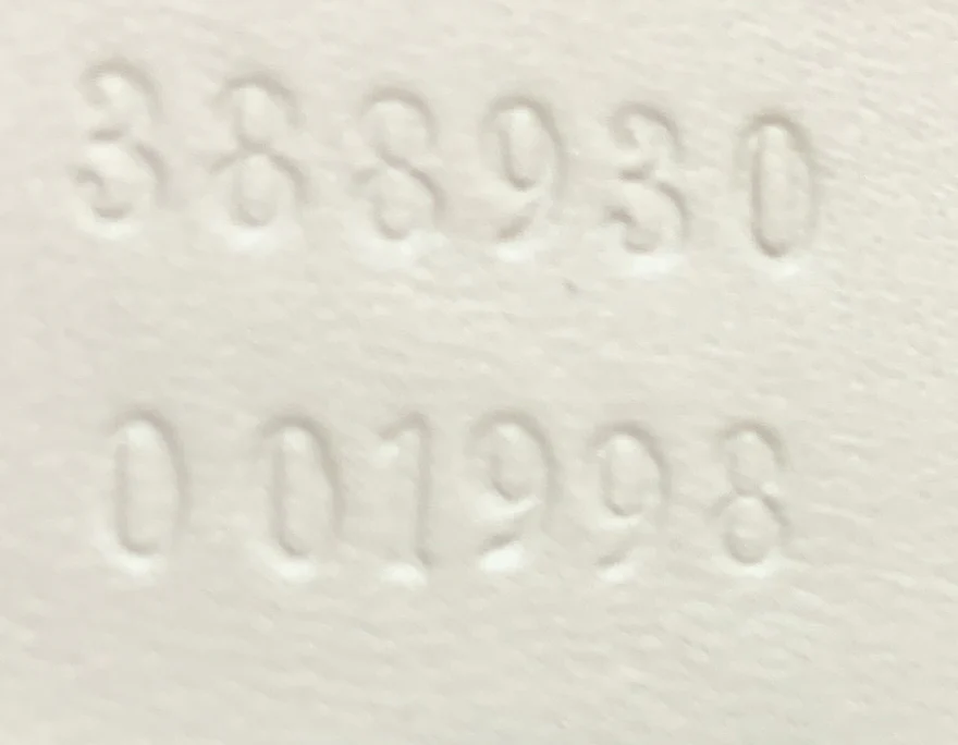 Front Zip Messenger GG Canvas Medium - Deep Luxury