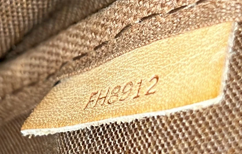 Saumur Handbag Monogram Canvas 35 - Deep Luxury