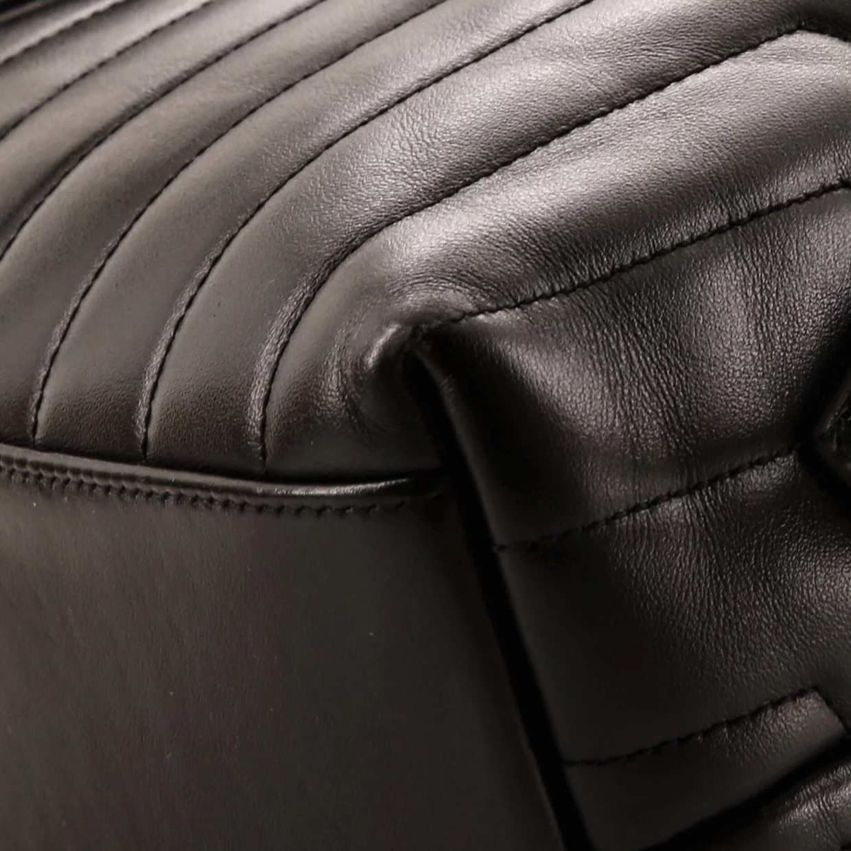 LouLou Backpack Matelasse Chevron Leather Medium - Deep Luxury