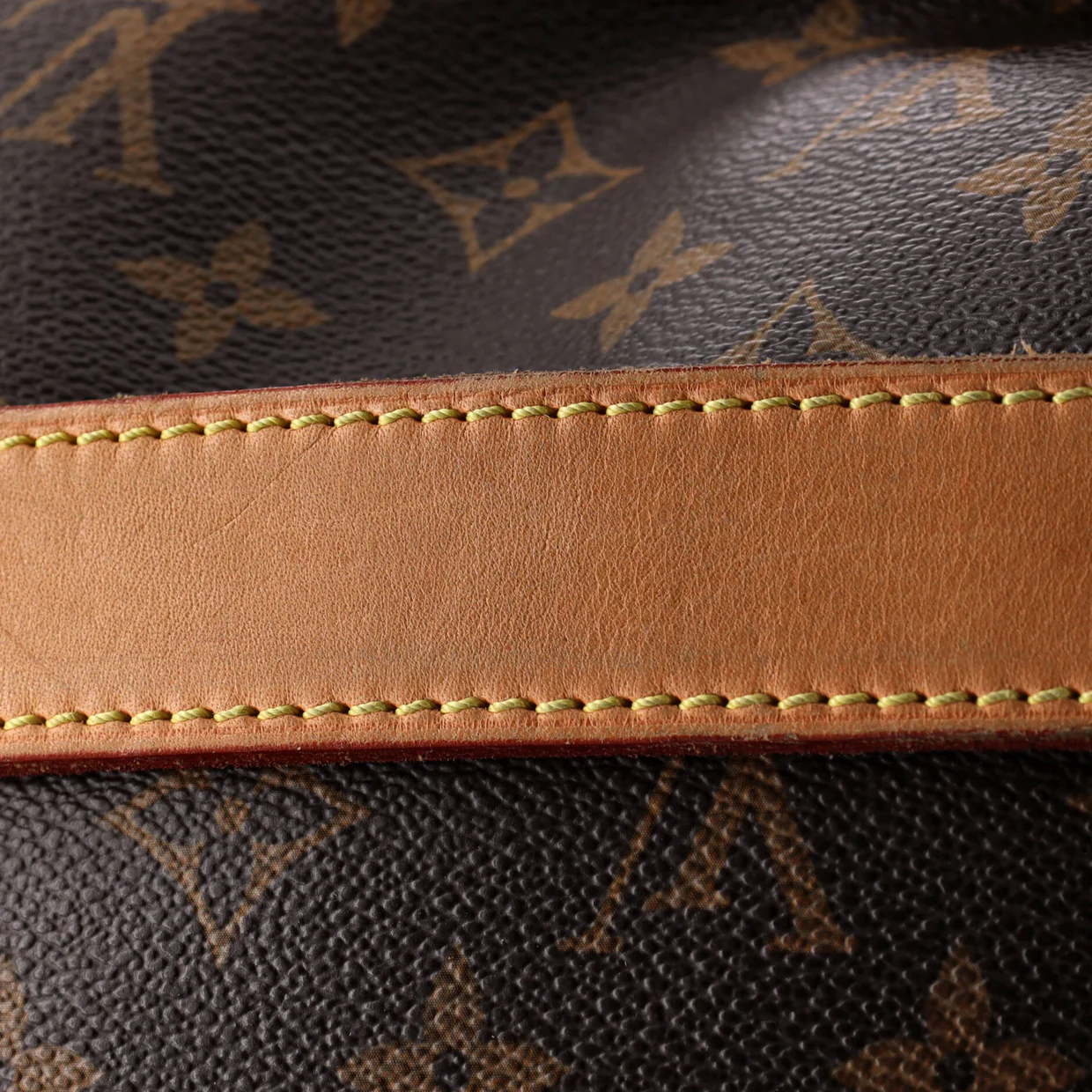 Abbesses Messenger Bag Monogram Canvas - Deep Luxury