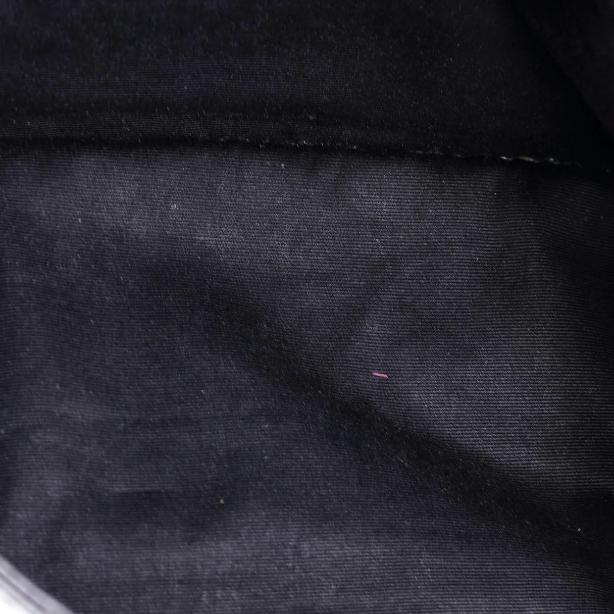 Niki Chain Flap Bag Matelasse Chevron Leather Medium - Deep Luxury