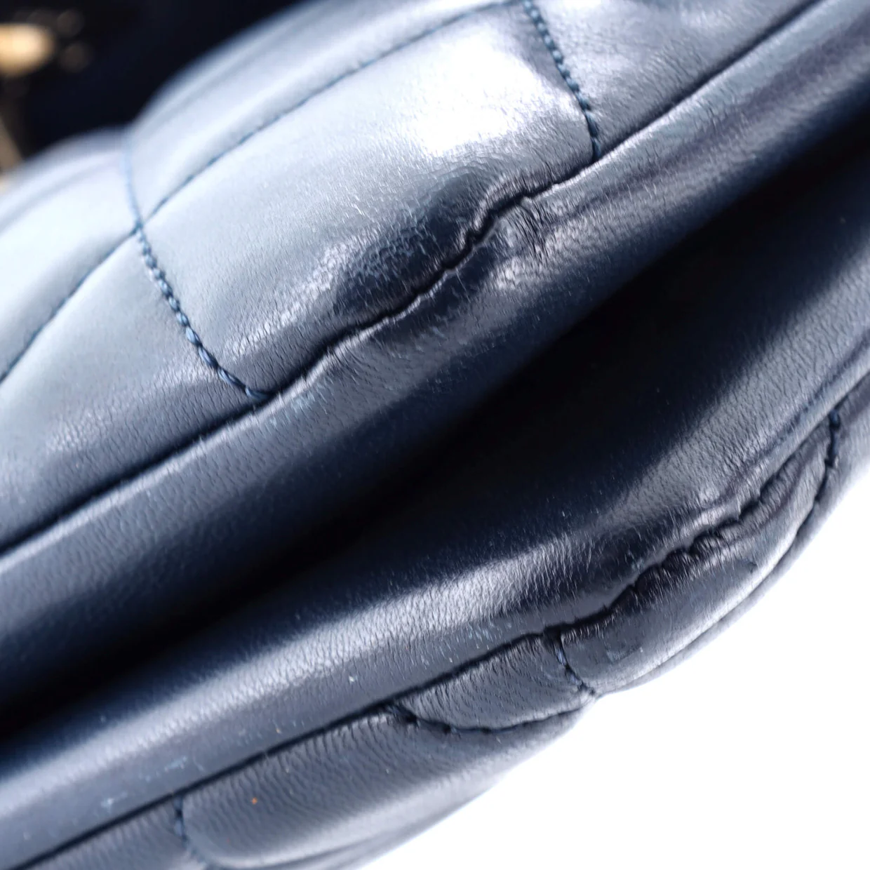 Trendy CC Flap Bag Quilted Lambskin Medium - Deep Luxury