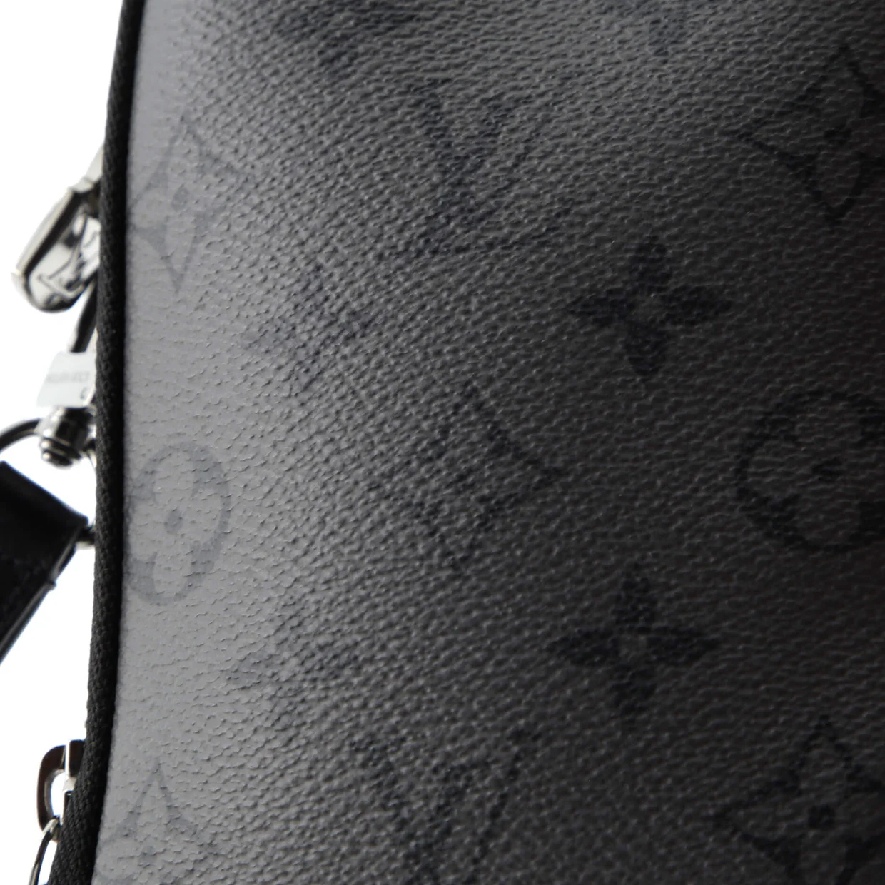 Double Phone Pouch Reverse Monogram Eclipse Canvas - Deep Luxury