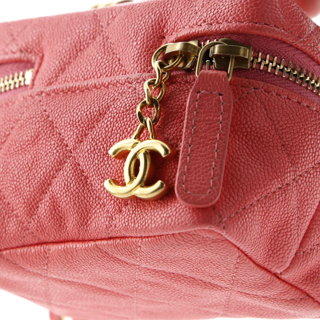 Top Handle Zip Around Vanity Case with Chain Quilted Caviar Mini - Deep Luxury