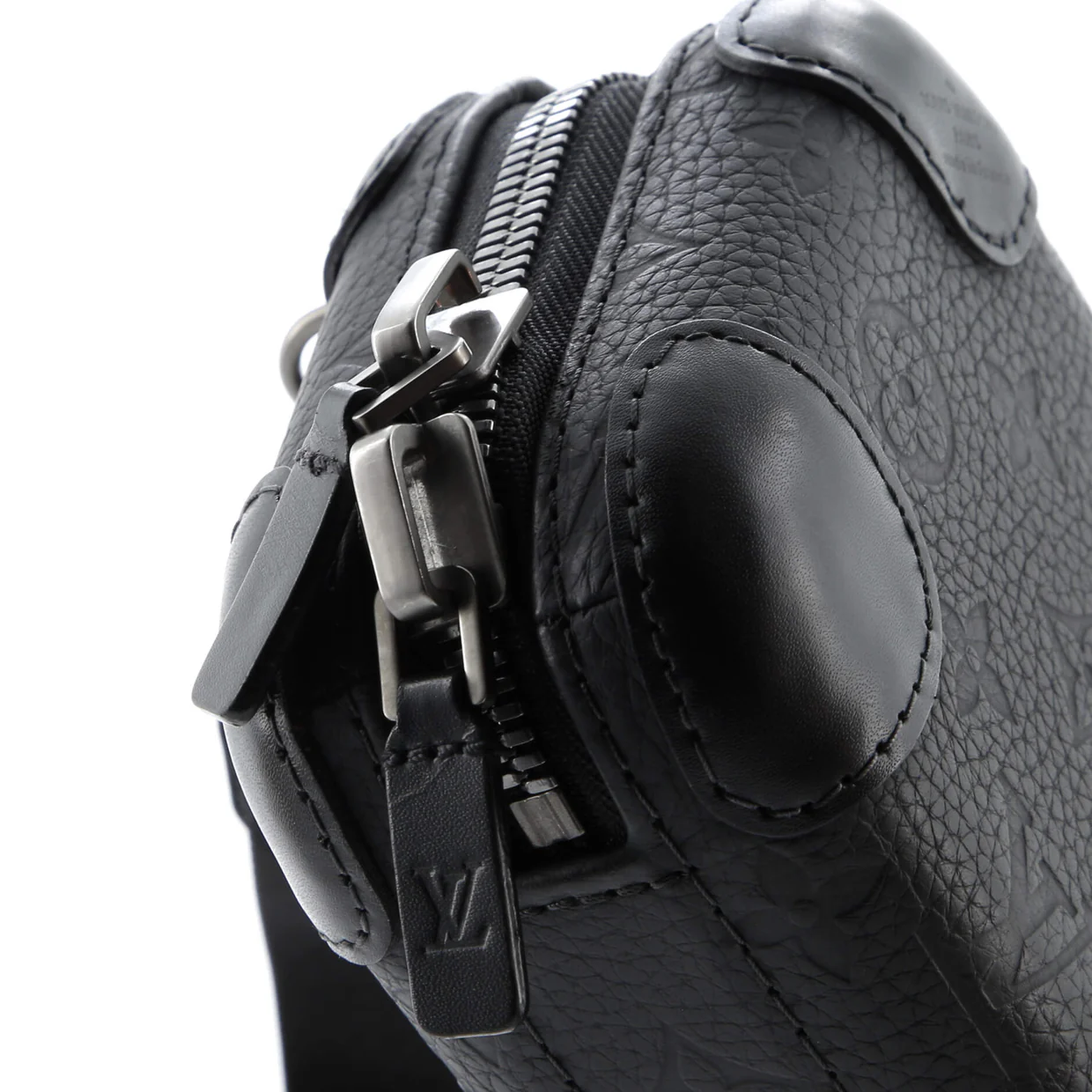 Horizon Clutch Monogram Taurillon Leather - Deep Luxury