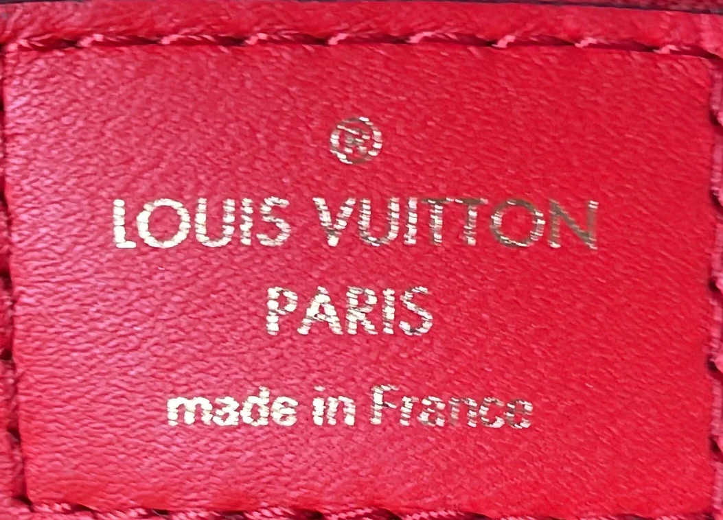 Locky Handbag Monogram Canvas with Leather BB - Deep Luxury