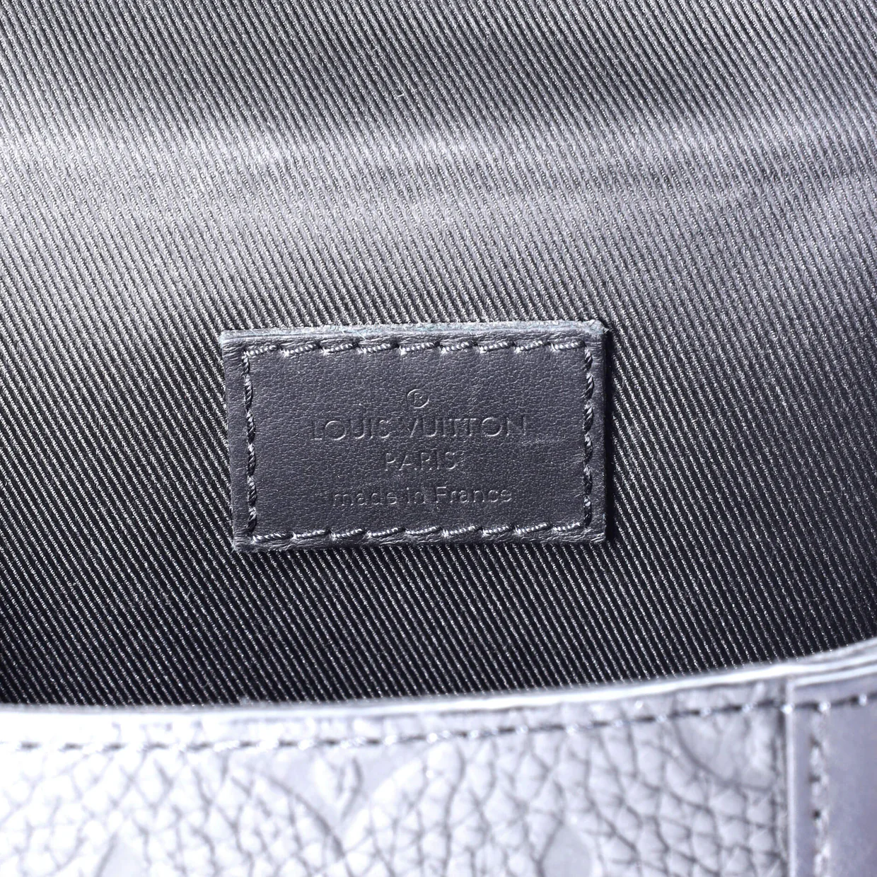 Vertical Trunk Wearable Wallet Monogram Taurillon Leather - Deep Luxury