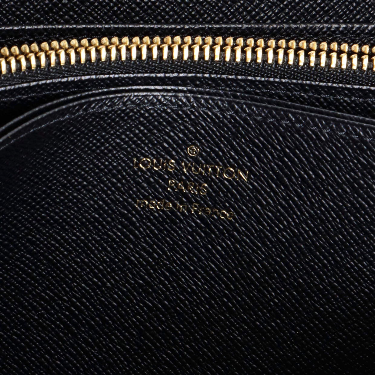 Zippy Wallet Reverse Monogram Giant - Deep Luxury