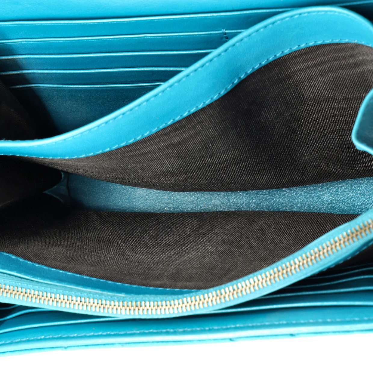 GG Marmont Chain Wallet Matelasse Velvet Mini - Deep Luxury