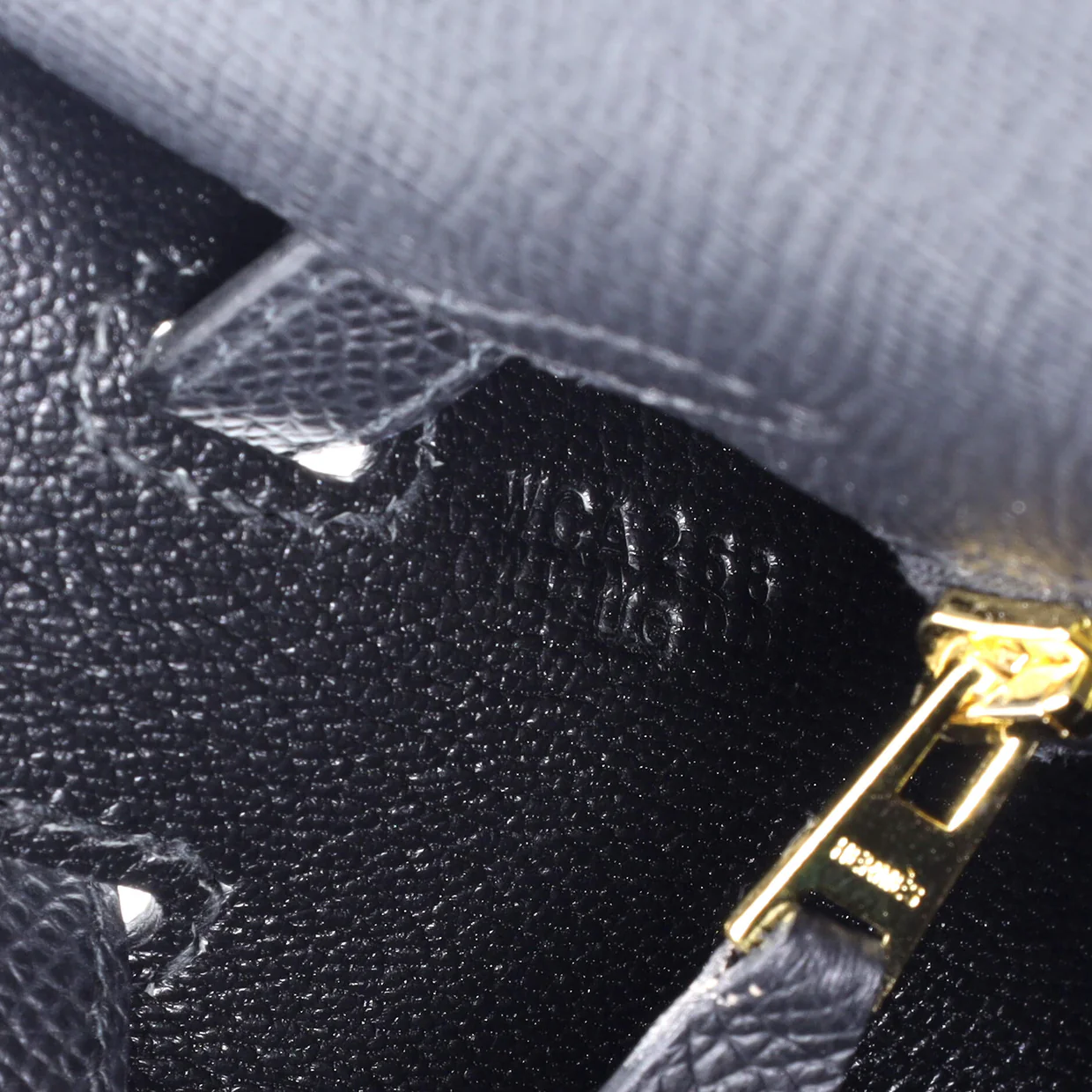 Kelly Handbag Noir Epsom with Gold Hardware 25 - Deep Luxury