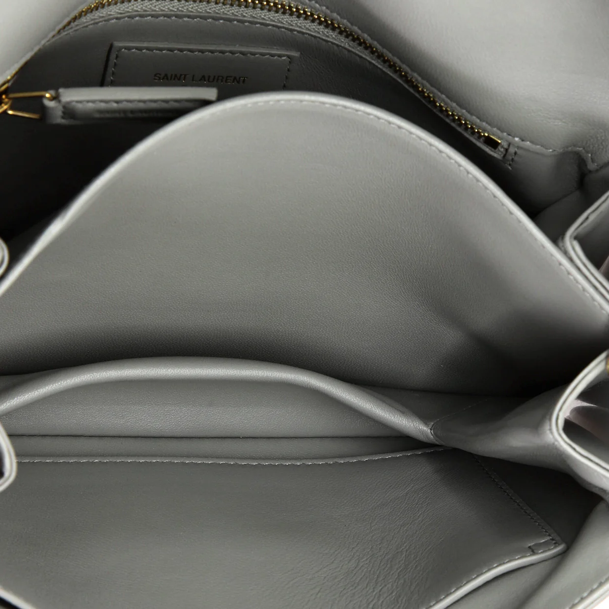 Le Maillon Shoulder Bag Leather Medium - Deep Luxury