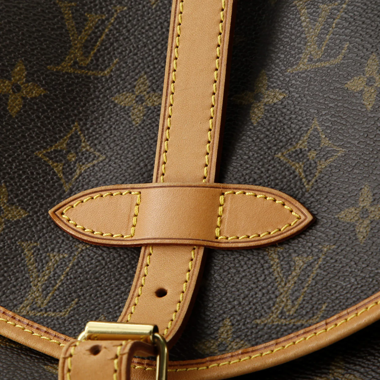 Saumur Handbag Monogram Canvas 30 - Deep Luxury