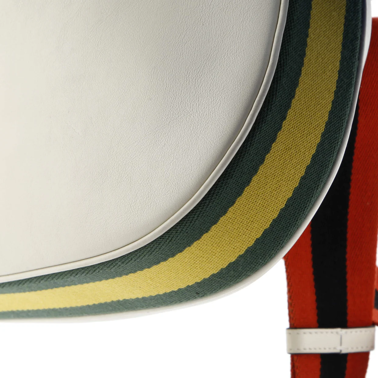 Attache Shoulder Bag Leather Medium - Deep Luxury