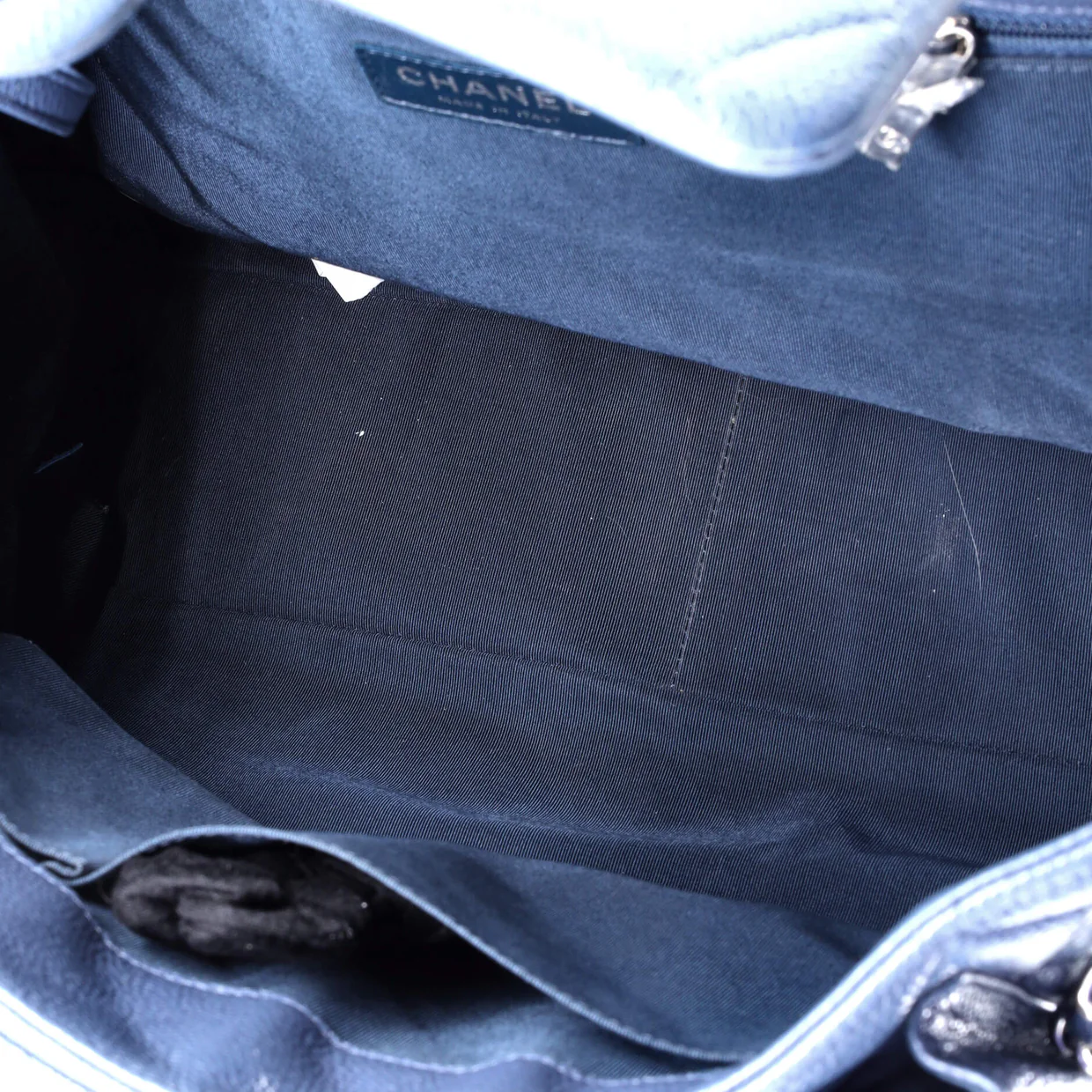 Classic Flap Shopping Tote Quilted Caviar Large - Deep Luxury