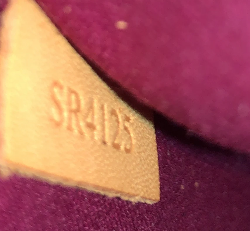 Brea NM Handbag Monogram Vernis MM - Deep Luxury