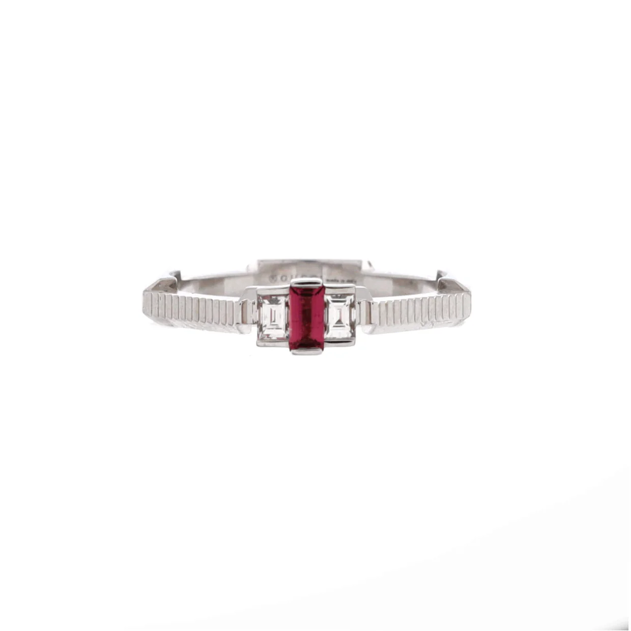 Link to Love Ring 18K White Gold with Baguette Diamonds and Rubelite - Deep Luxury
