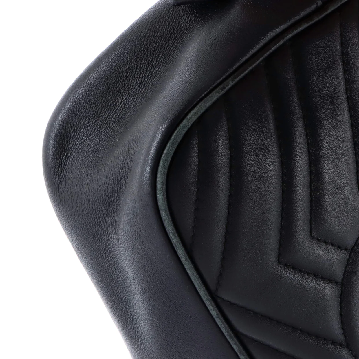 GG Marmont Shoulder Bag Matelasse Leather Small - Deep Luxury