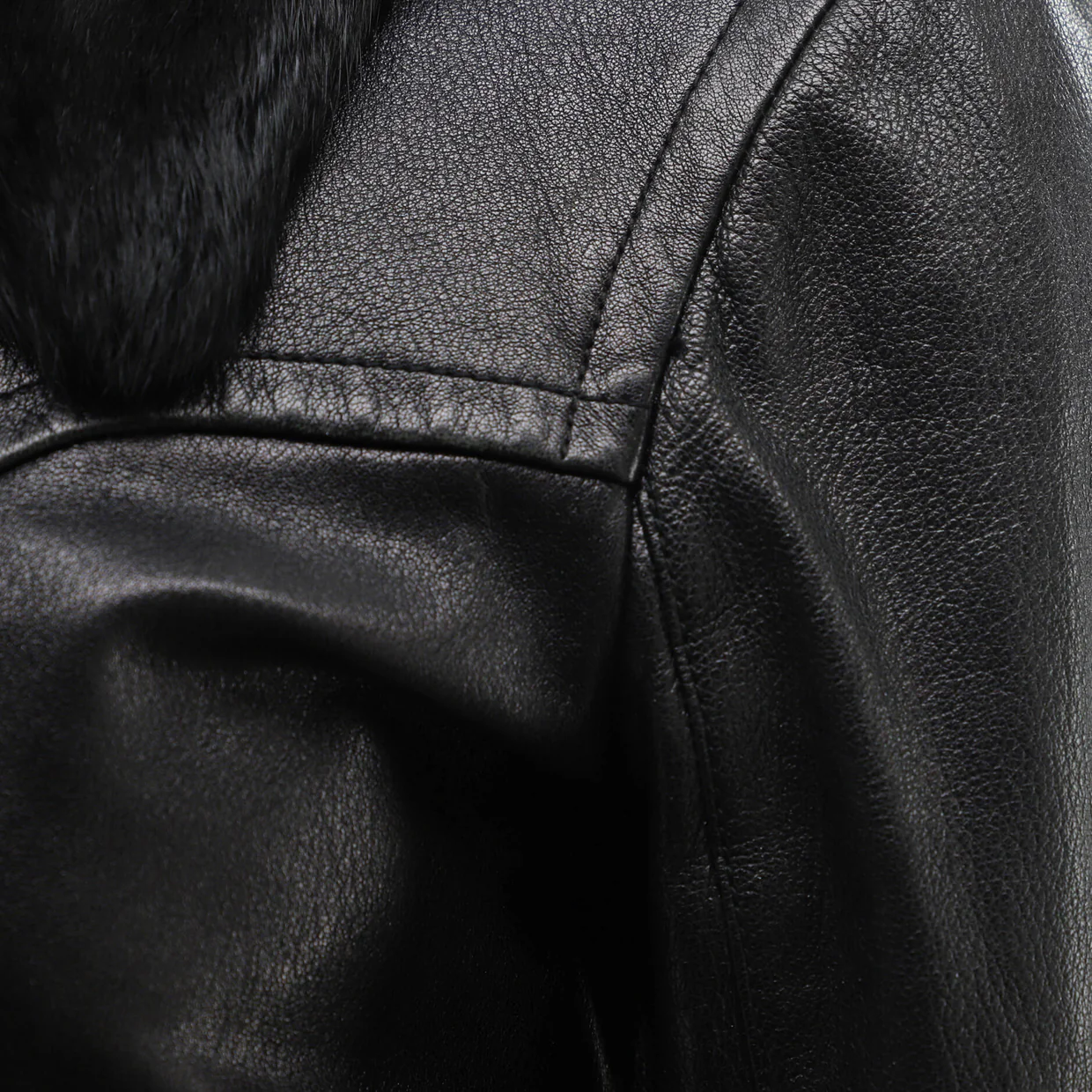 Women's Two Pocket Zip Jacket Leather with Fur - Deep Luxury