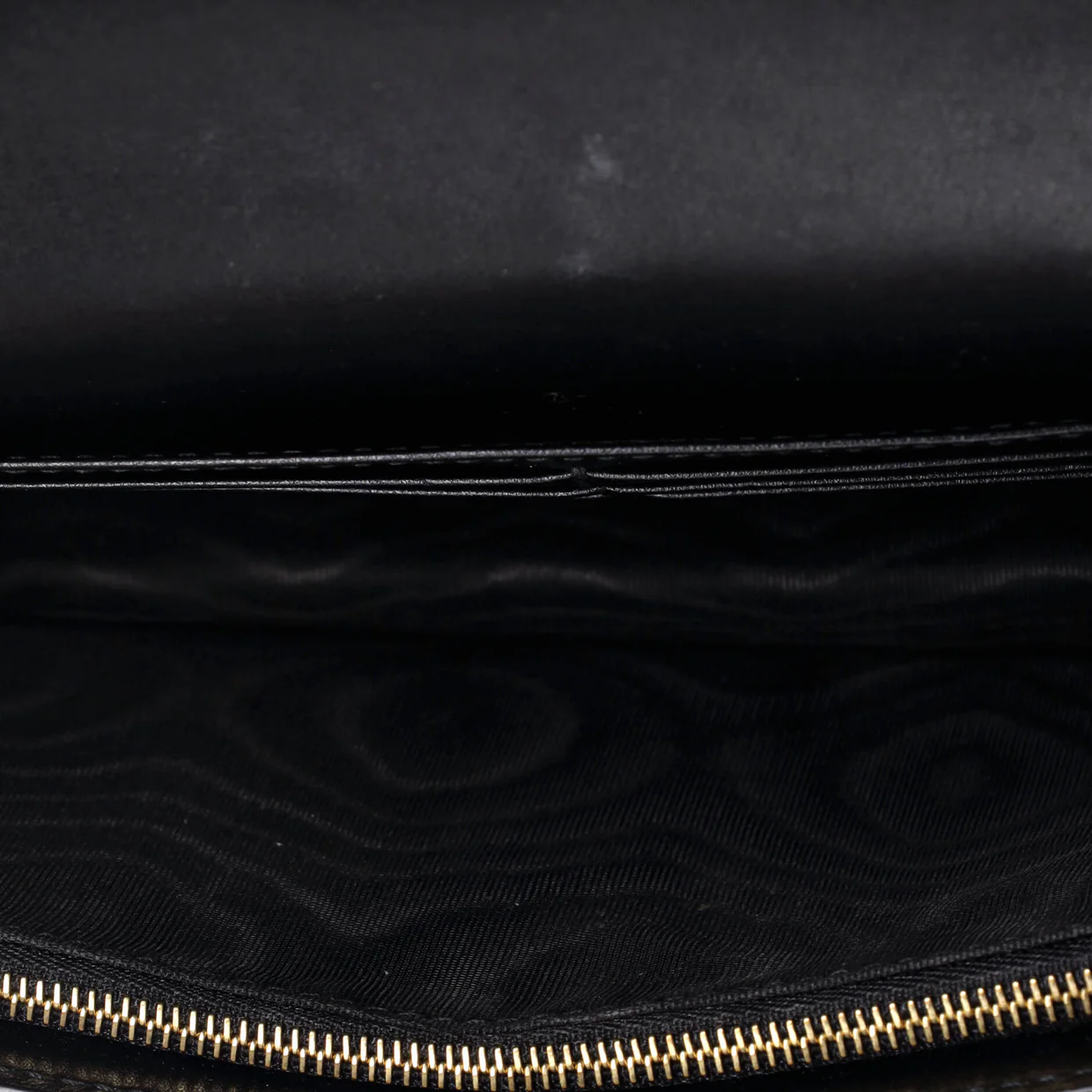 Petite GG Marmont Chain Wallet GG Matelasse Leather Mini - Deep Luxury