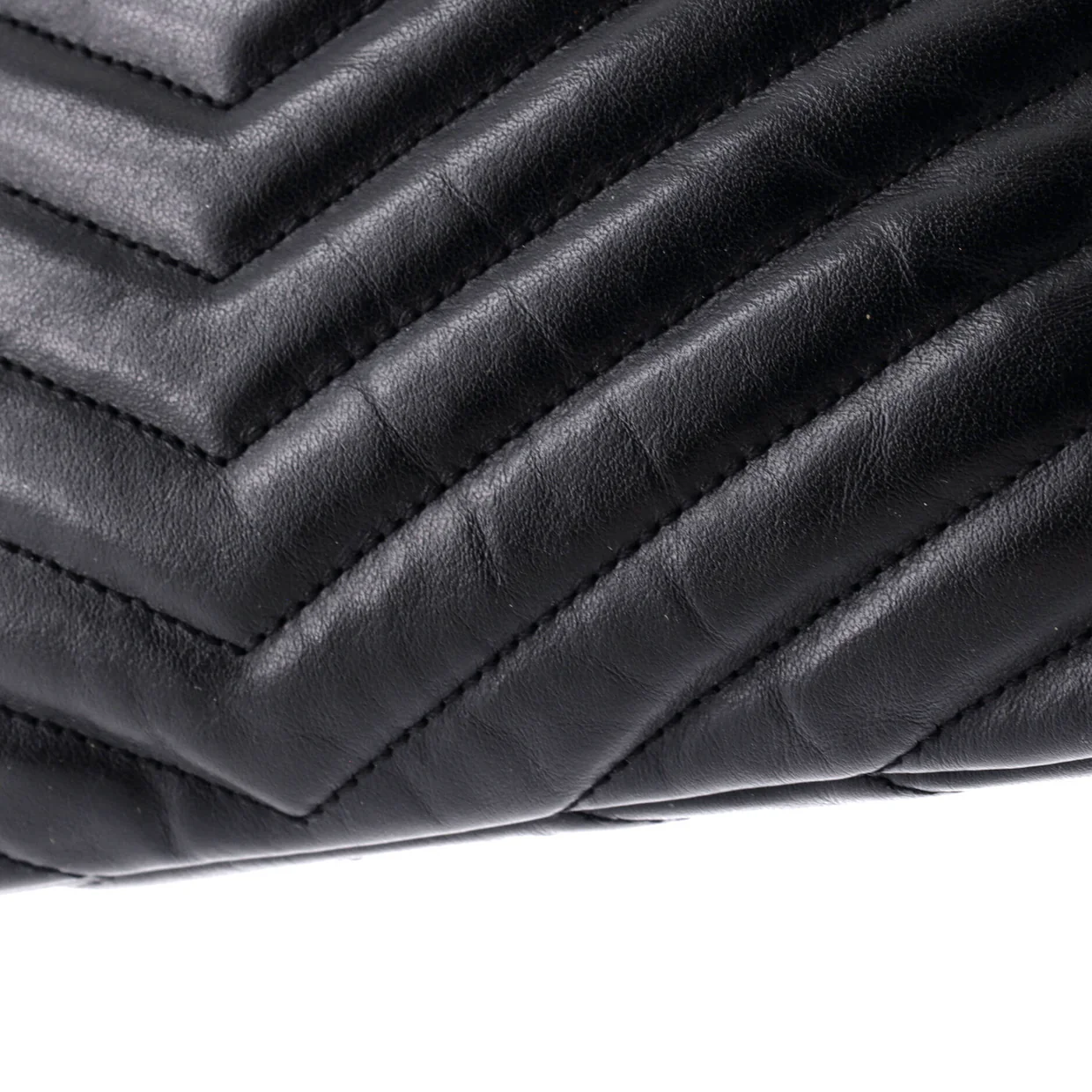 Classic Monogram Wristlet Pouch Matelasse Chevron Leather Small - Deep Luxury