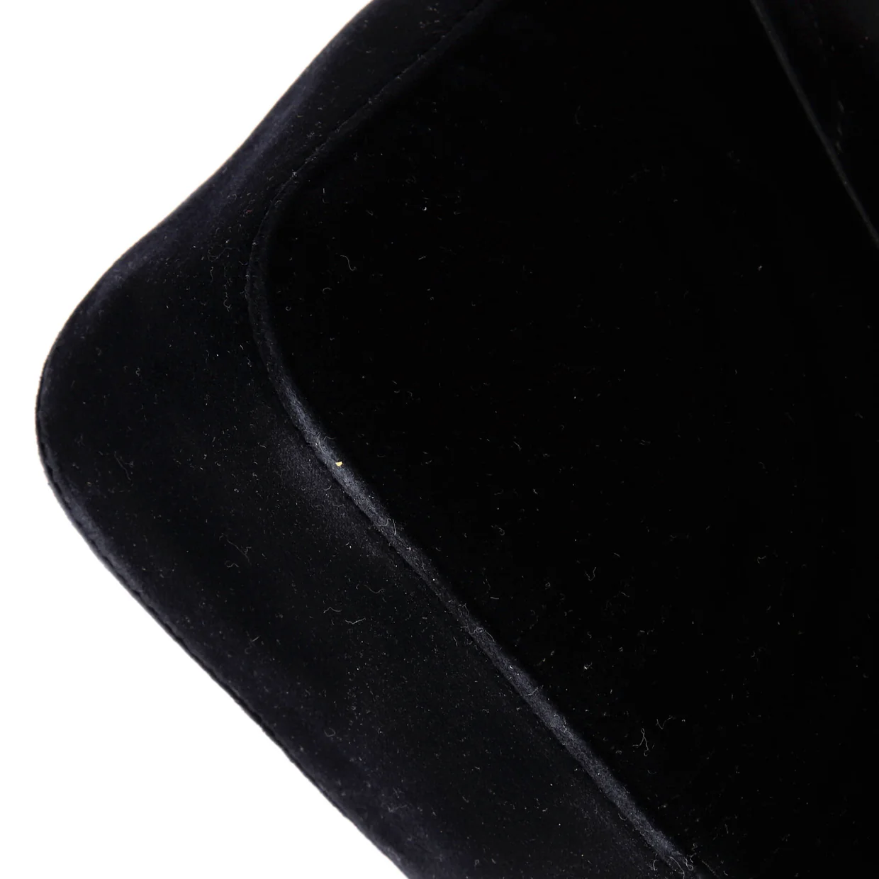 GG Marmont Flap Bag Matelasse Velvet Medium - Deep Luxury