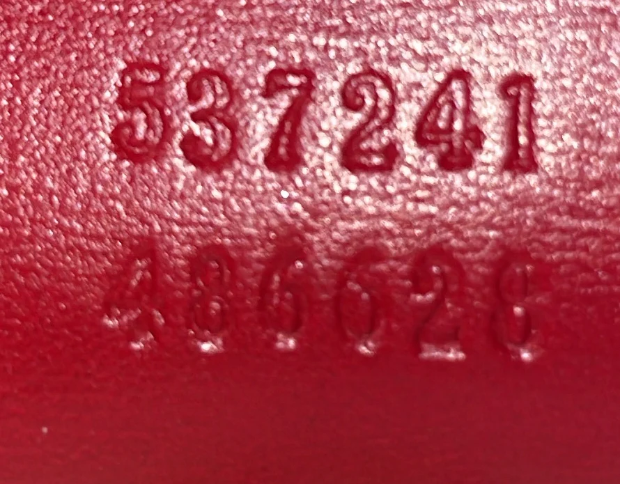 Rajah Chain Shoulder Bag Leather Medium - Deep Luxury