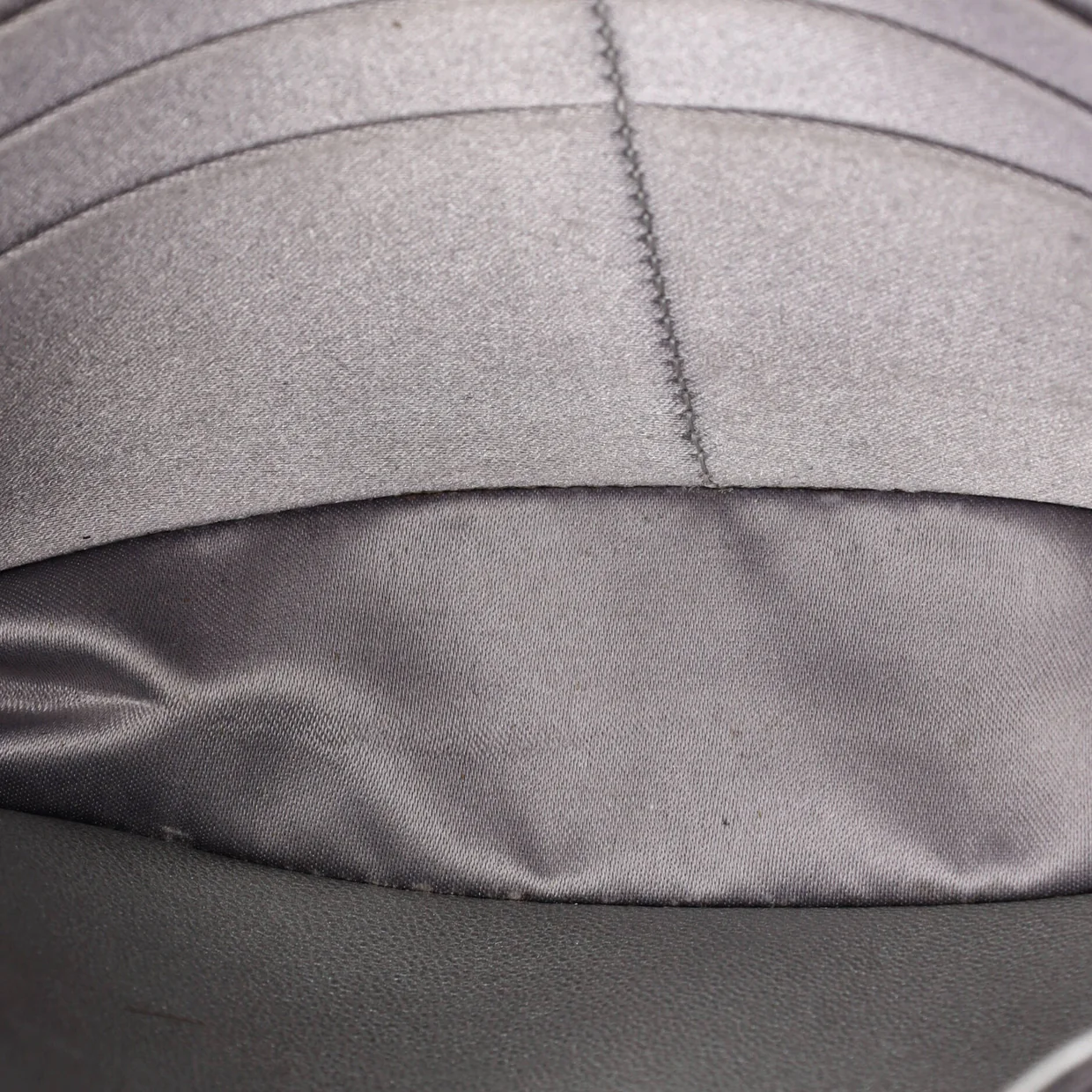 Wallet on Chain Camellia Lambskin - Deep Luxury