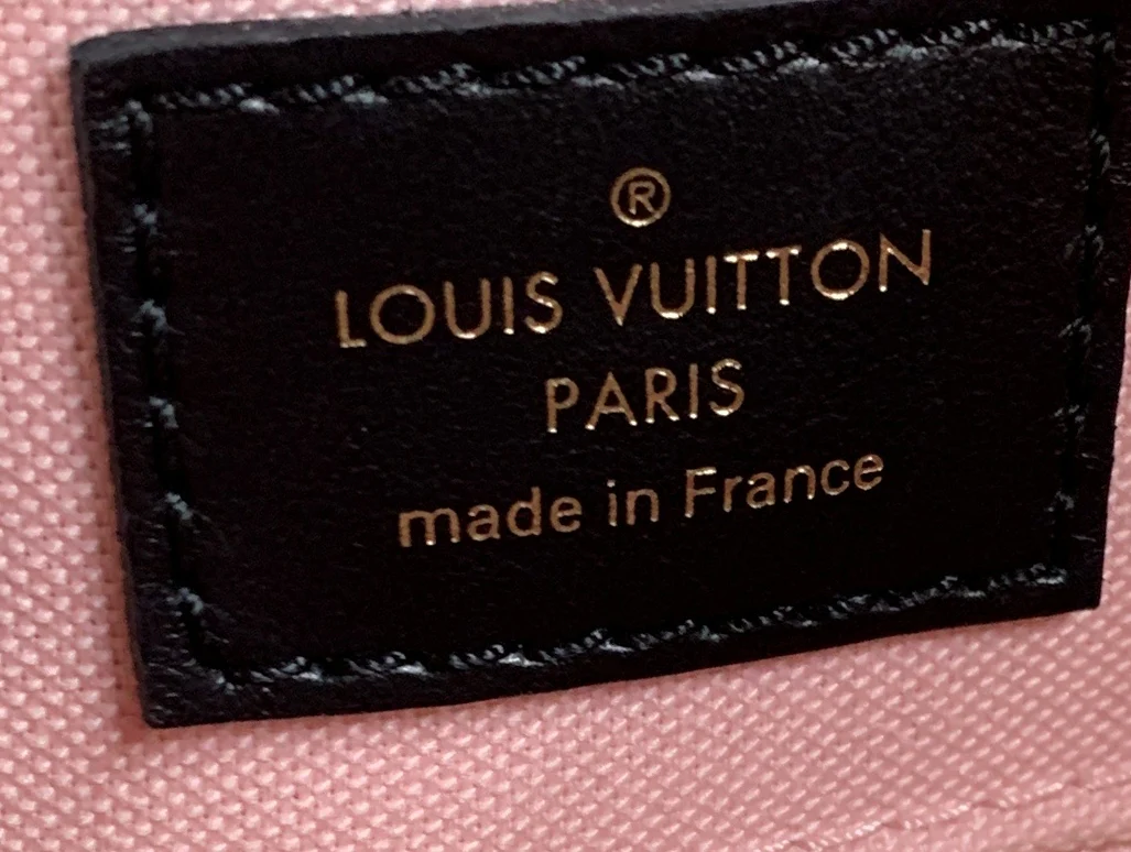 OnTheGo Tote Fall for You Monogram Canvas MM - Deep Luxury