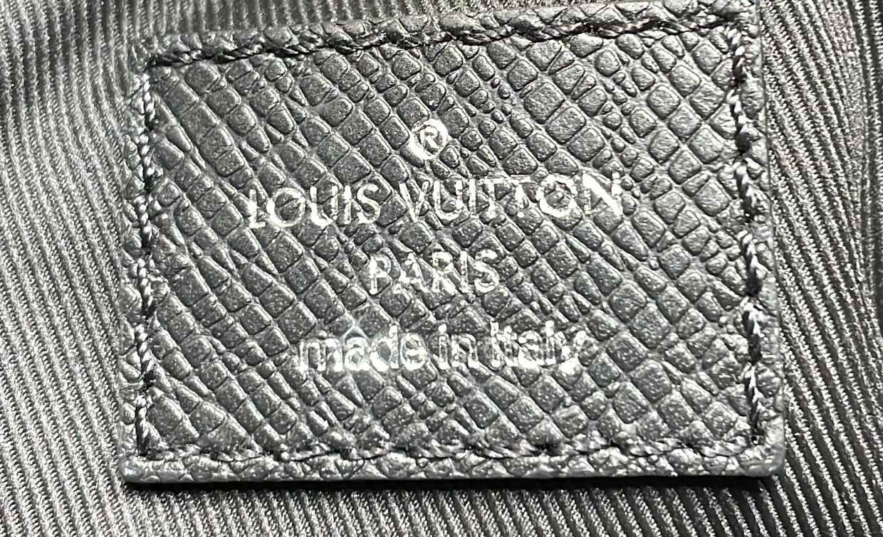 Outdoor Messenger Bag Monogram Taigarama - Deep Luxury