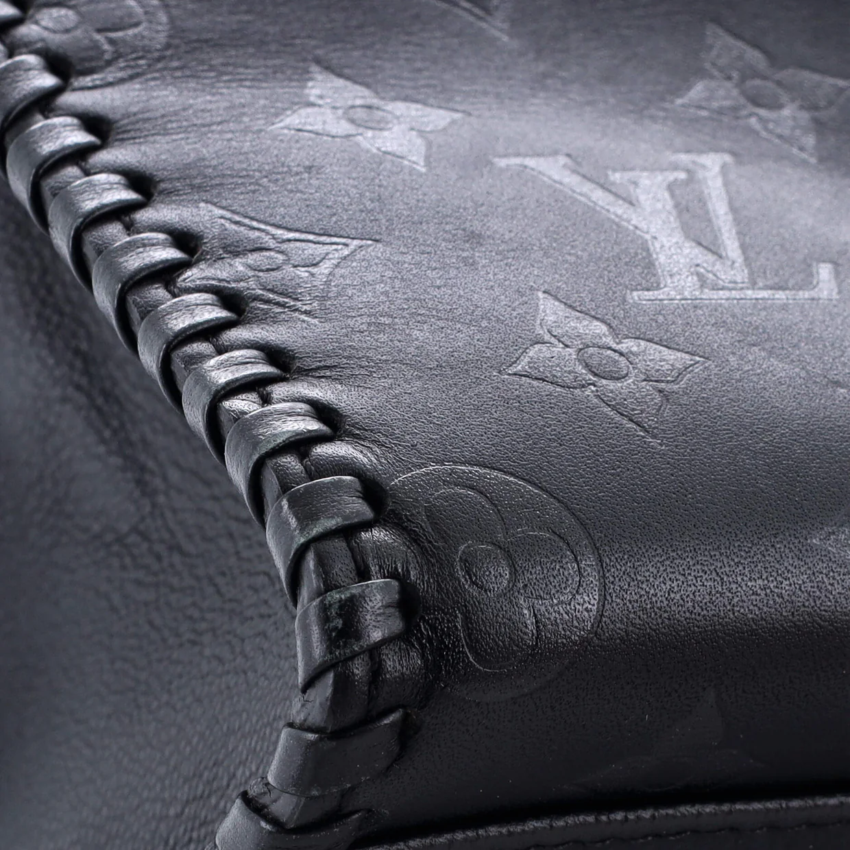 Very Zipped Tote Monogram Leather - Deep Luxury