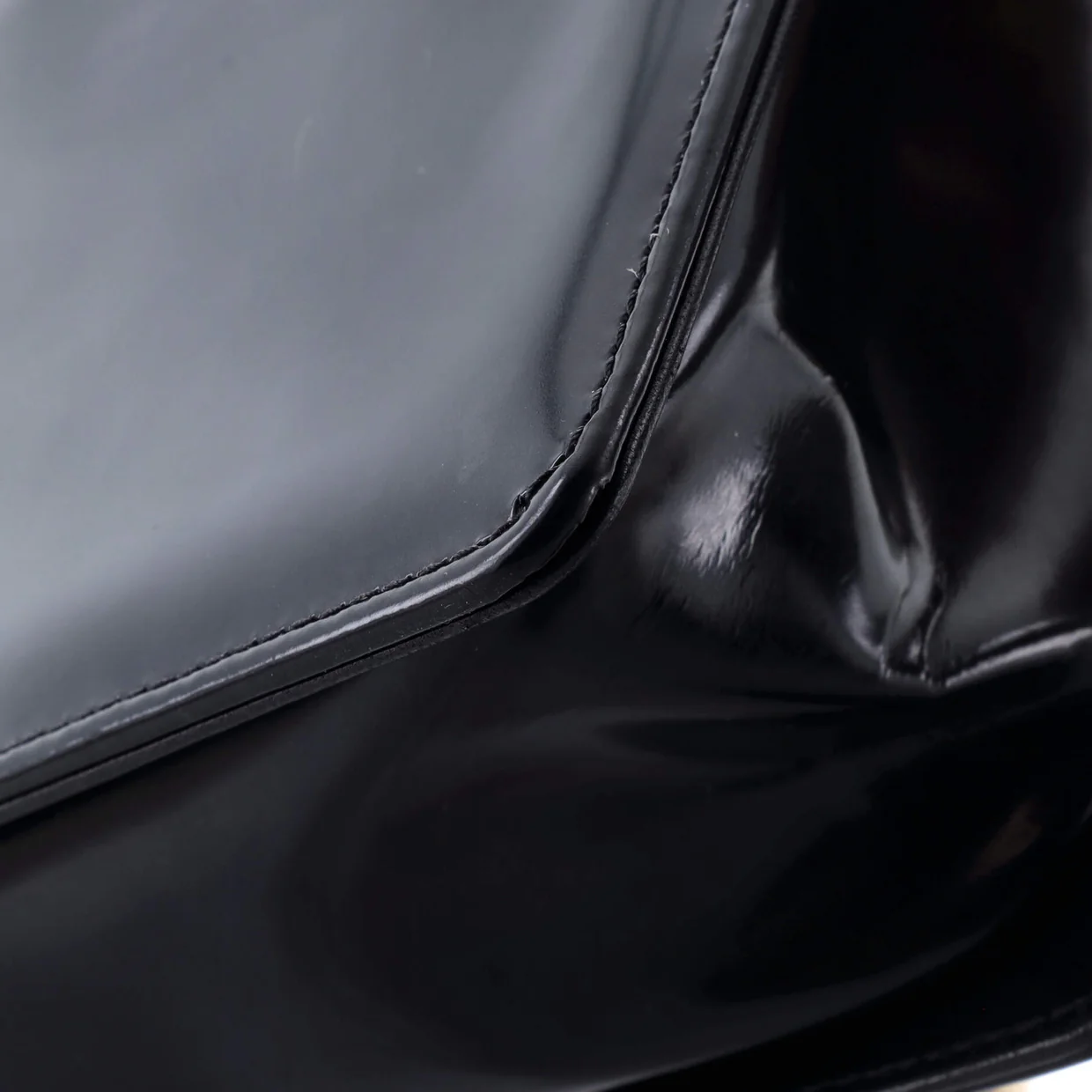 Boy Flap Bag Quilted Iridescent Glazed Calfskin Old Medium - Deep Luxury