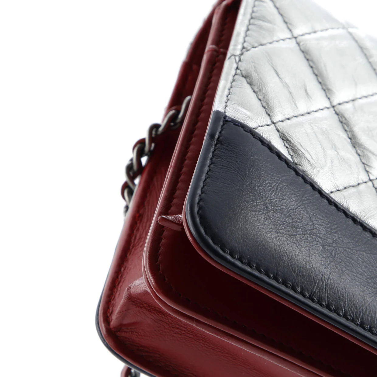 Gabrielle Wallet on Chain Quilted Aged Calfskin - Deep Luxury