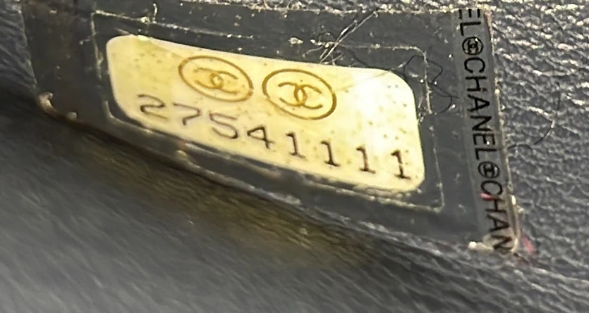 Two Tone Envelope Flap Bag Quilted Calfskin Medium - Deep Luxury